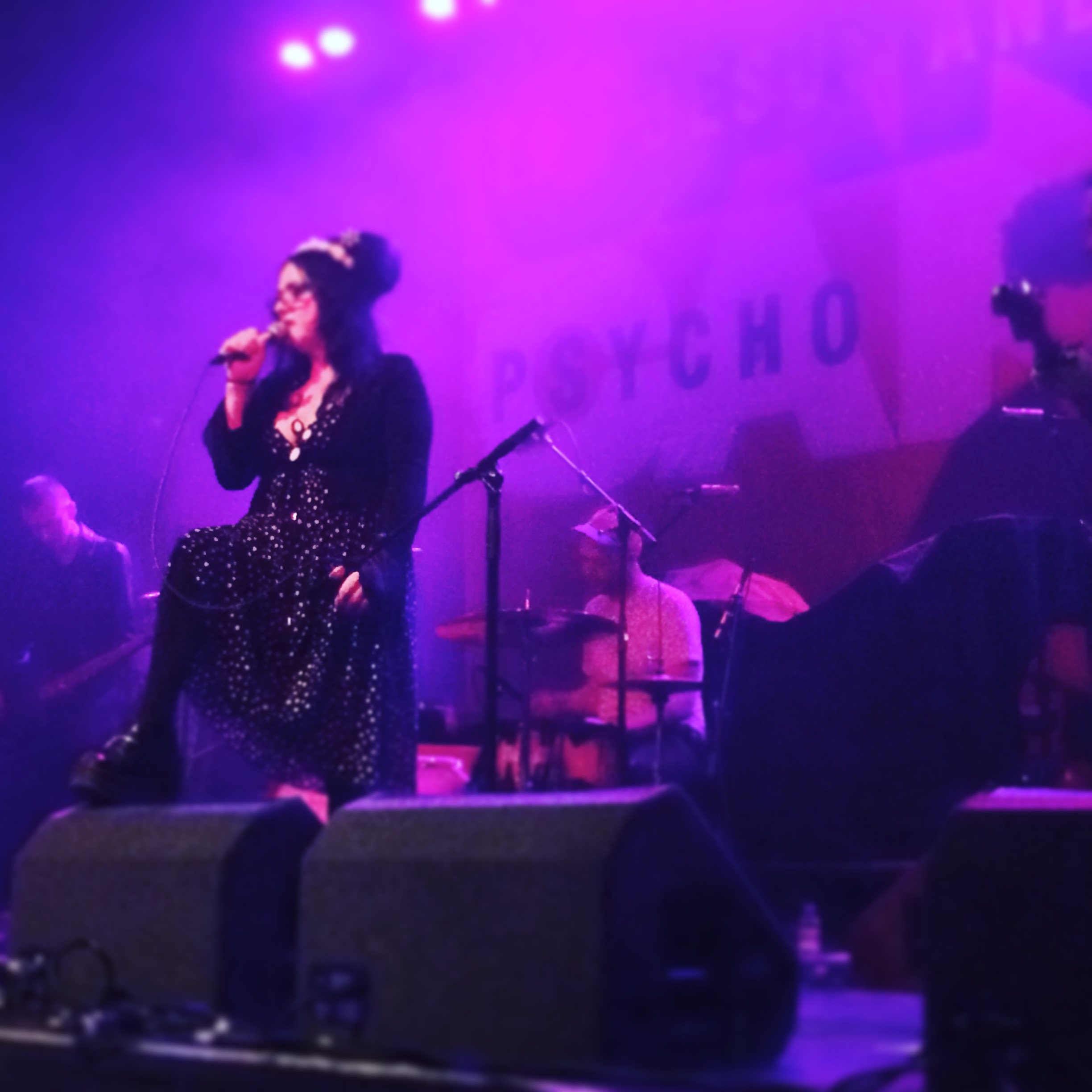 D60904C0-42ED-4357-9348-833C6AD630CA